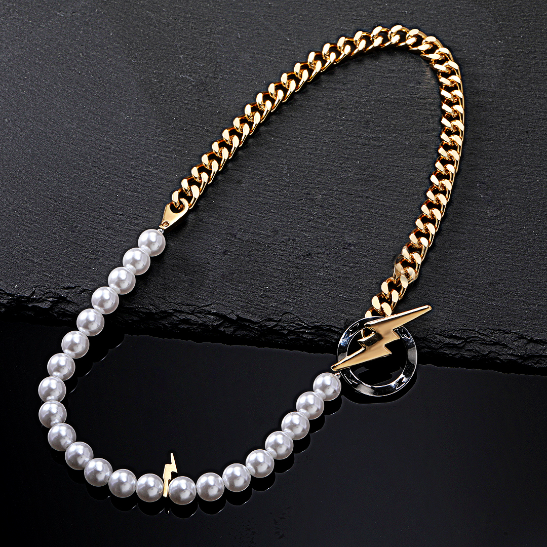 Lightning Toggle Clasp Cuban Pearl Necklace Gold With Street Luxury Shine - Image 3