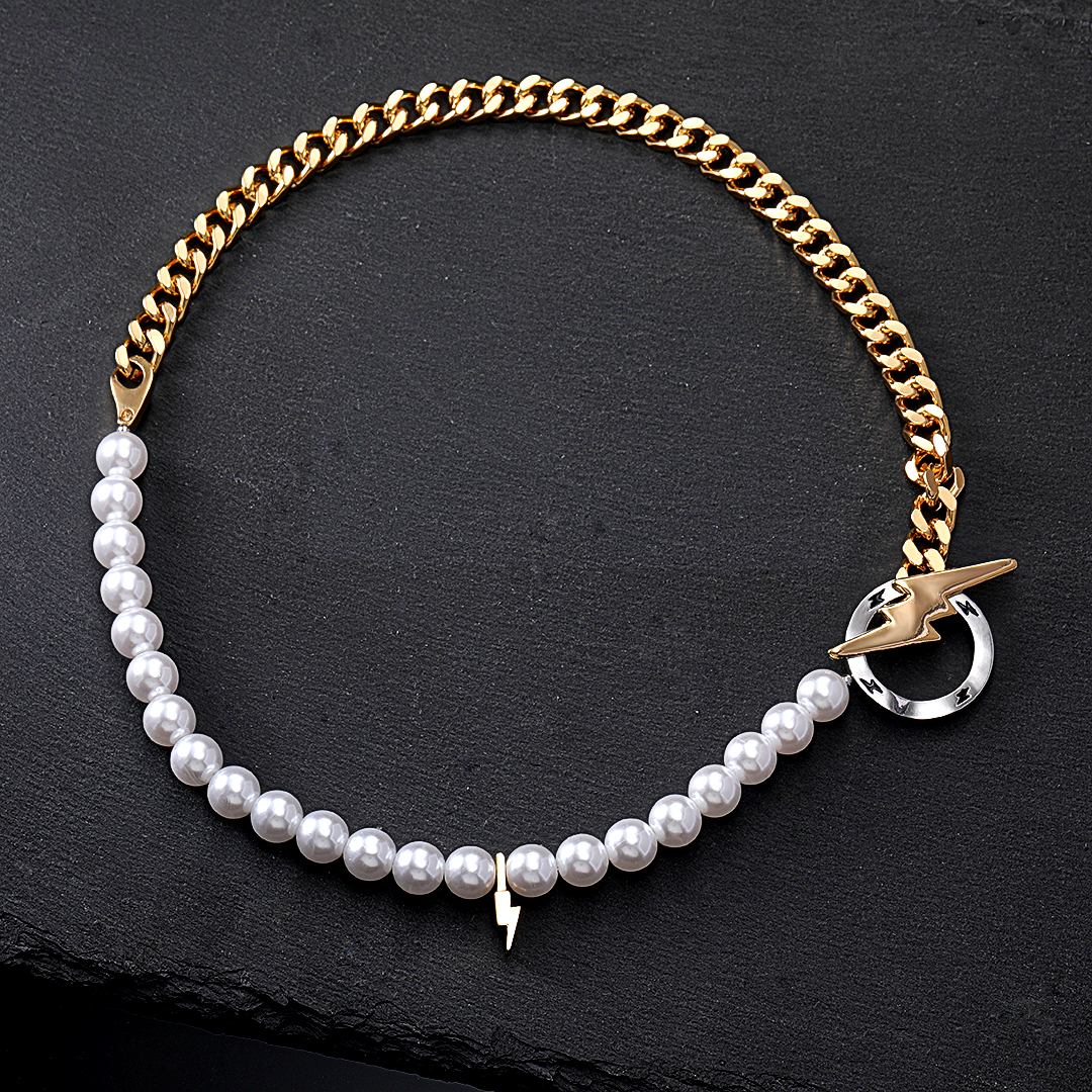 Lightning Toggle Clasp Cuban Pearl Necklace Gold With Street Luxury Shine - Image 4