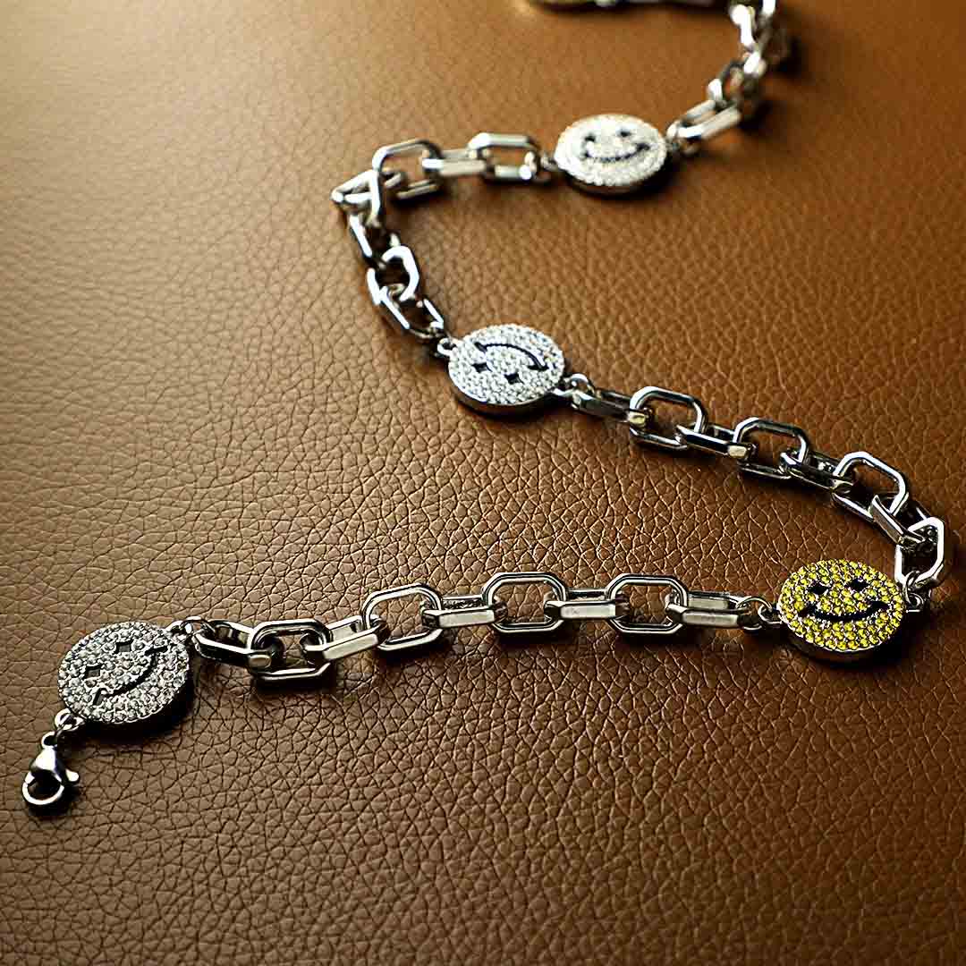 Iced Out Smile Face Cable Necklace Gold With Street Luxury Shine - Image 3