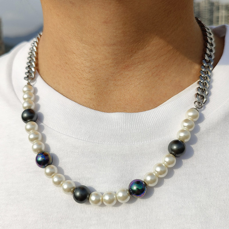 Peacock Black Cuban Pearl Necklace Bold Statement Style With Street Luxury - Image 3