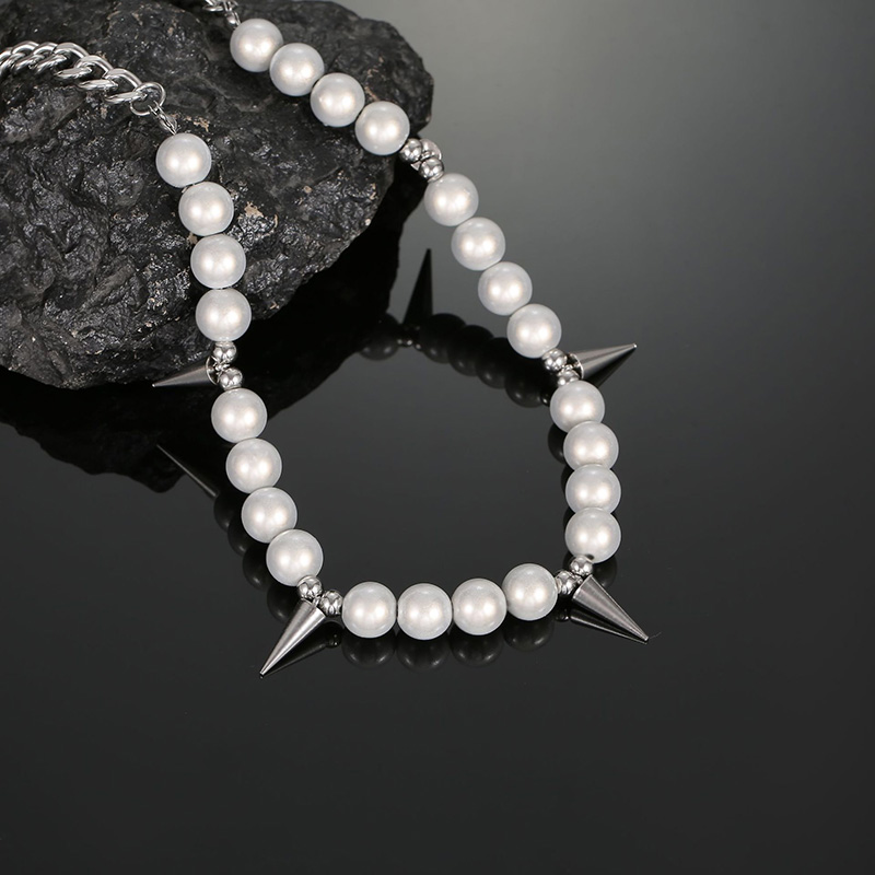 Rivet Cuban Pearl Necklace Bold Statement Style With Street Luxury - Image 3