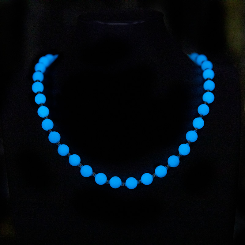 Solar Luminous Glowing Beads Necklace Silver With Street Luxury Shine - Image 3