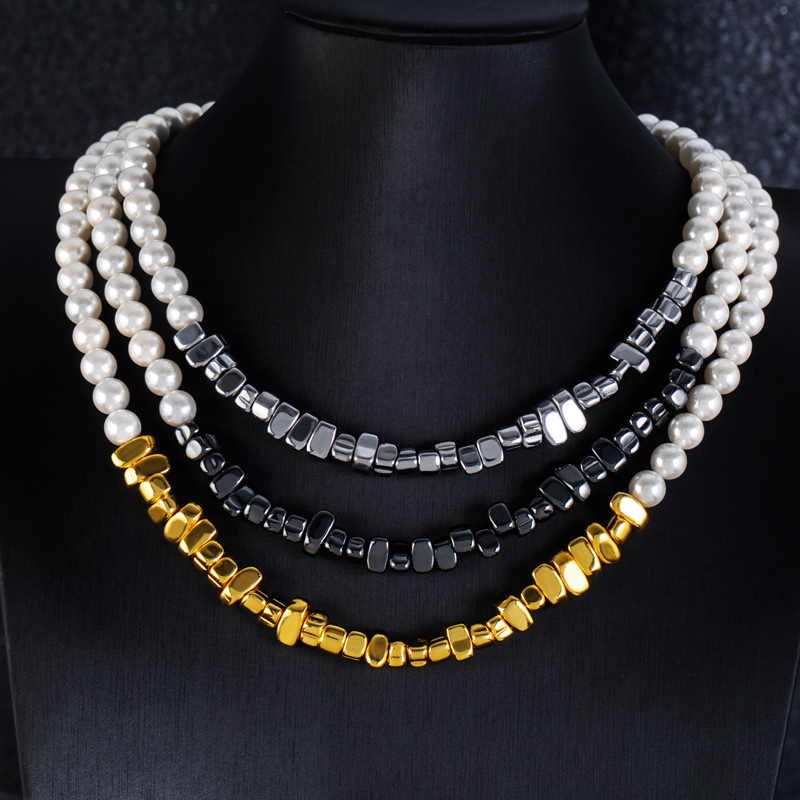 Black Gallstone Pearl Necklace Bold Statement Style With Street Luxury - Image 4