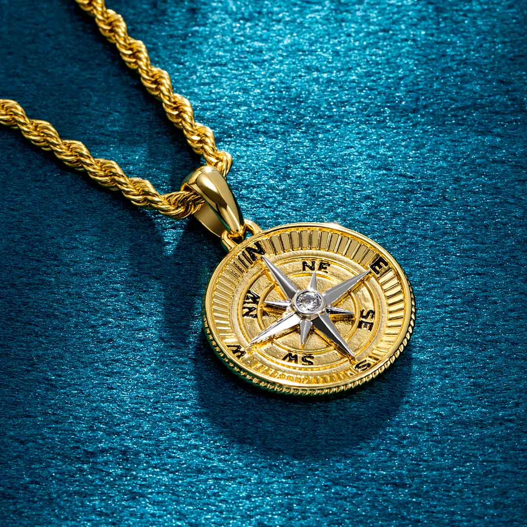 Two-tone Compass Pendant Bold Statement Style With Street Luxury - Image 4