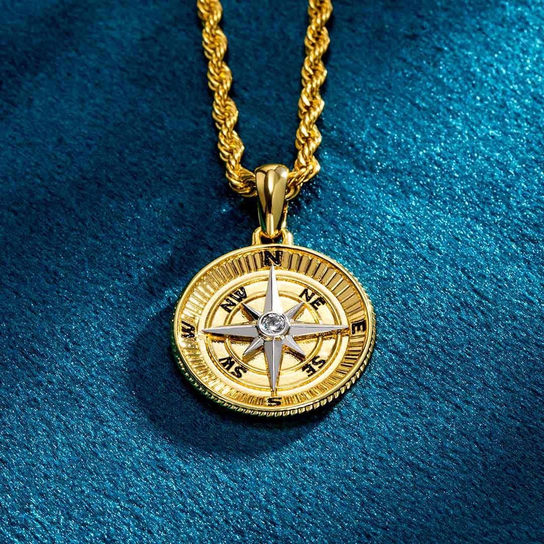 Two-tone Compass Pendant Bold Statement Style With Street Luxury