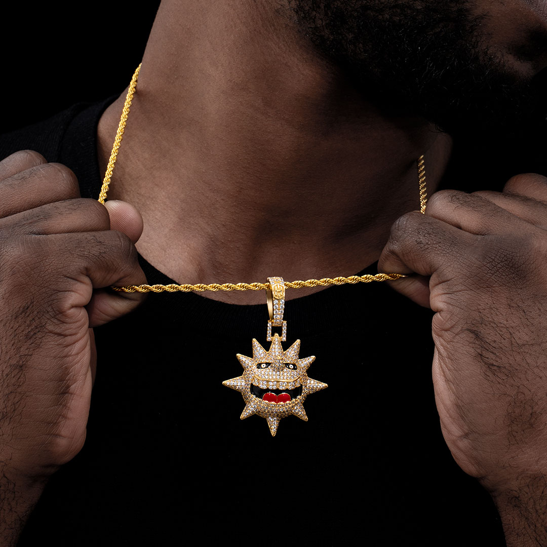 Iced Out Sun Face Pendant Gold With Street Luxury Shine - Image 3