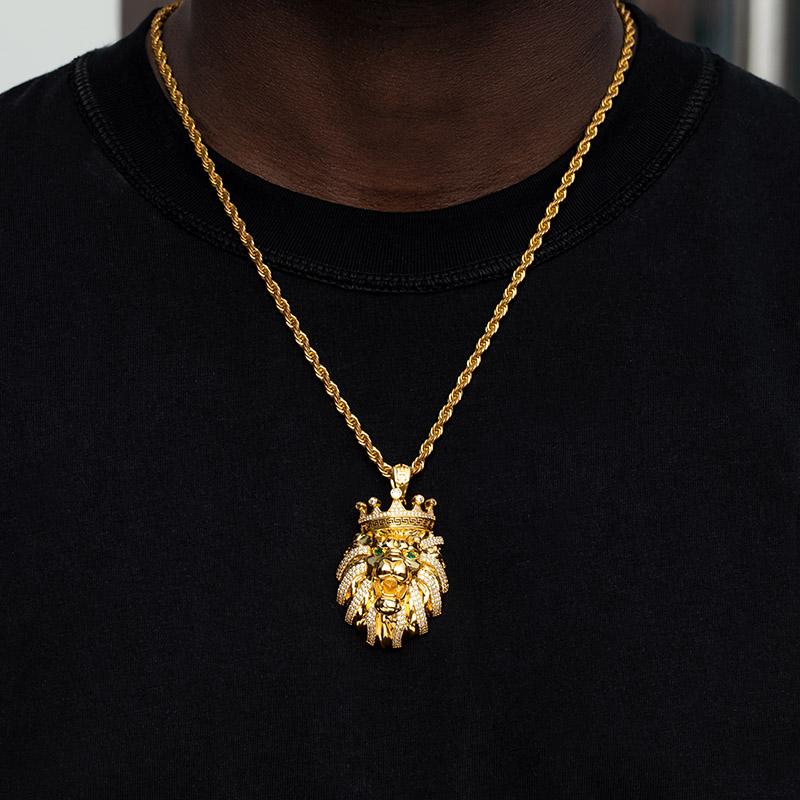 Iced Out Crown Lion Head Pendant Gold With Street Luxury Shine - Image 4
