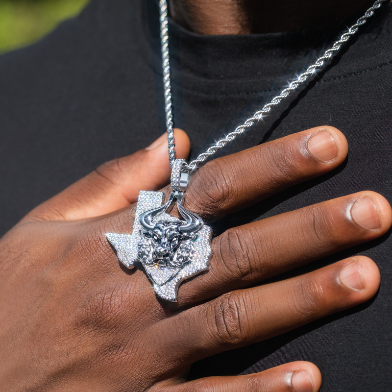 Iced Out Texas Angry Bull Pendant In White Gold With Street Luxury Shine - Image 3
