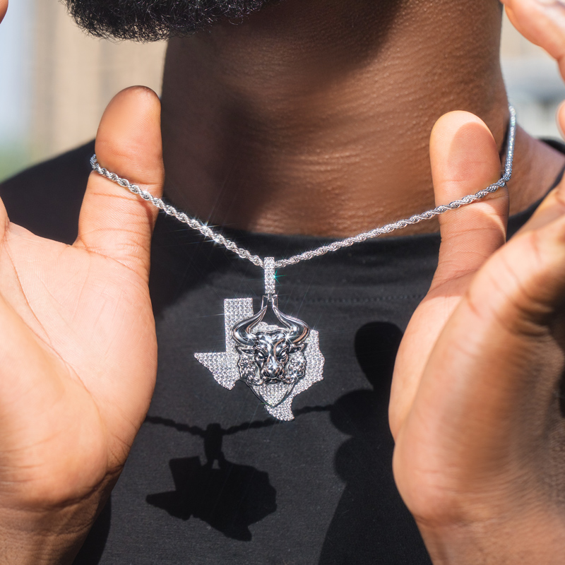 Iced Out Texas Angry Bull Pendant In White Gold With Street Luxury Shine - Image 4