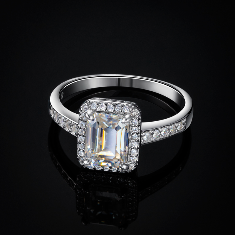 8mm*6mm Moissanite Emerald Cut Halo Engagement Ring In S925 Sterling Silver