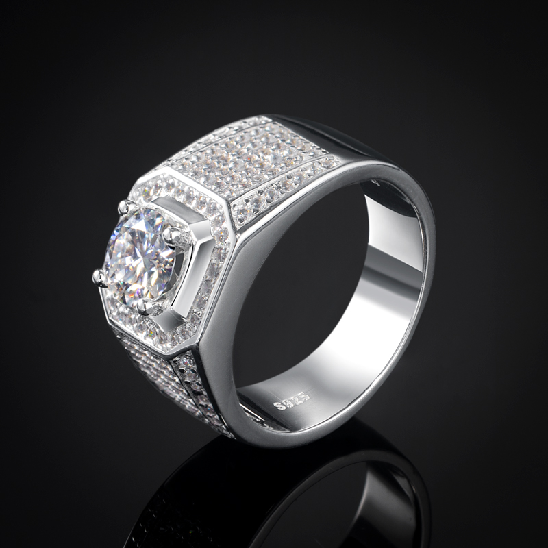 Bold 1ct Moissanite Round Cut Men's Micro Pave Ring In S925 Sterling Silver - Image 3