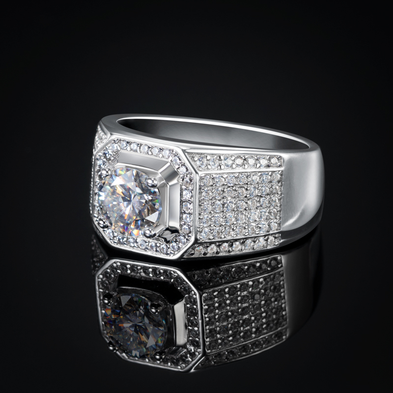 Bold 1ct Moissanite Round Cut Men's Micro Pave Ring In S925 Sterling Silver