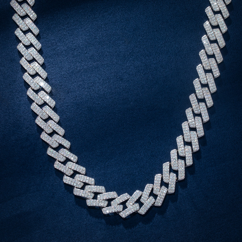 13mm Moissanite Prong Cuban Chain In S925 Silver With Iced Out Shine - Image 5