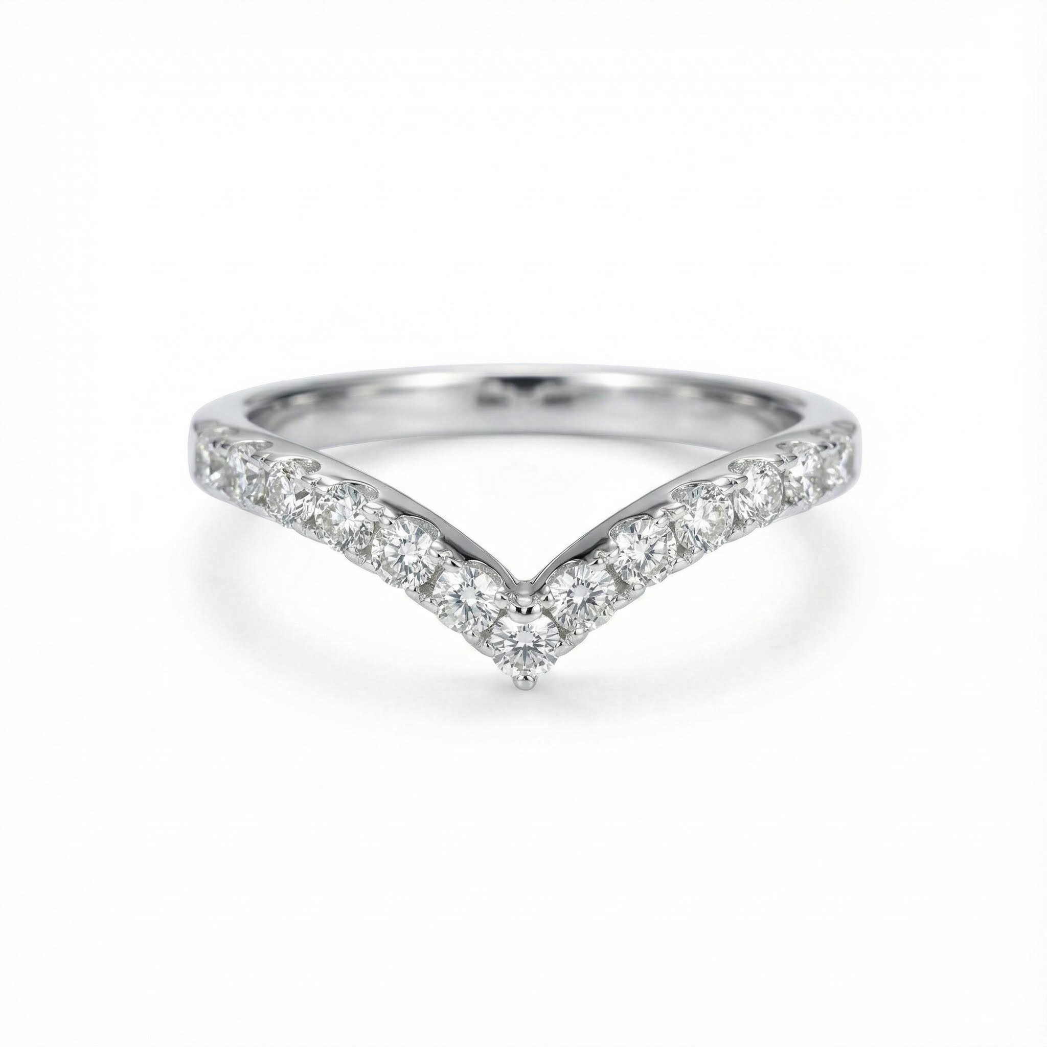 Bold 2mm V-shaped Round Cut Moissanite Cluster Eternity Ring In S925 Silver