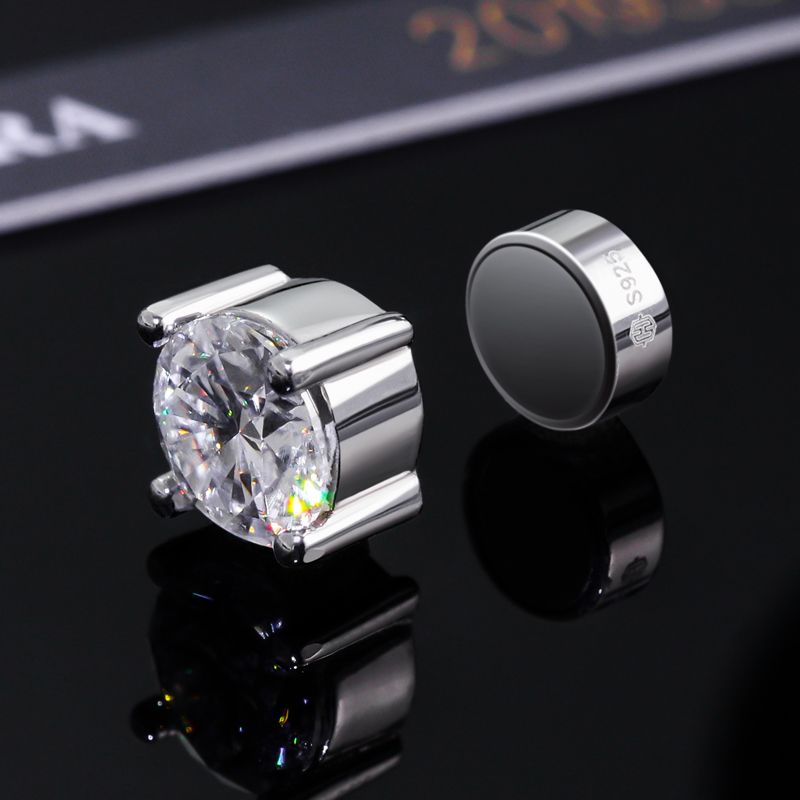 0.5ct/1ct Moissanite Round Cut Magnetic Non-piercing Earrings In S925 - Image 3