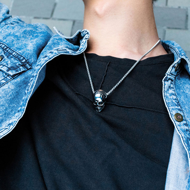 Fashion Titanium Steel Skull Pendant Silver With Street Luxury Shine