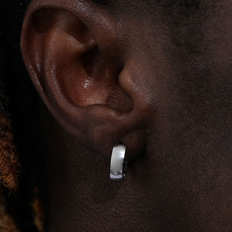 Stainless Steel Hoop Earrings Bold Statement Style With Street Luxury - Image 3