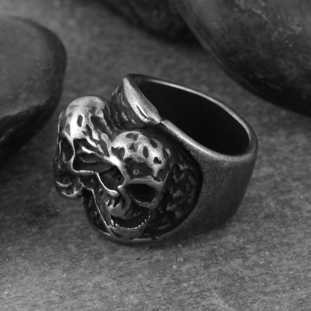 Two-face Stainless Steel Skull Ring Bold Statement Style With Street Luxury - Image 3