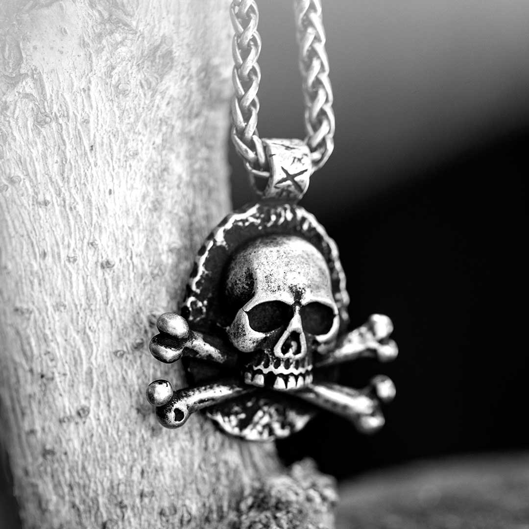 Skull And Crossbones Stainless Steel Pendant With Street Luxury Shine