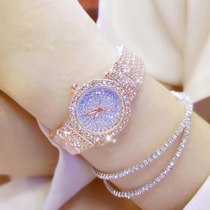 Full Iced Out 24mm Women Classic Round Quartz Watch With Bold Premium Edge