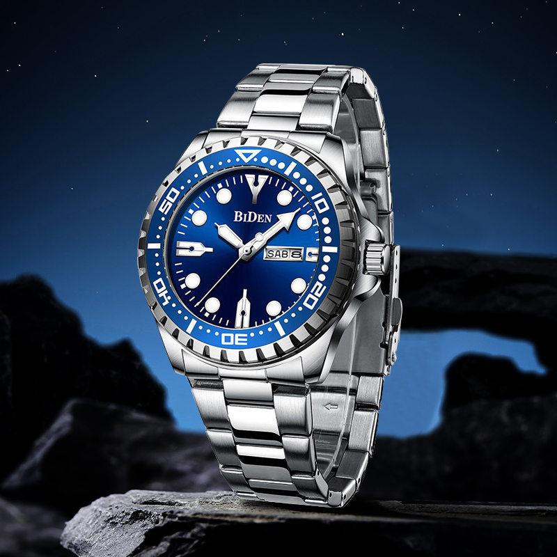 Rotatable Bezel Luminous Waterproof Stainless Steel Quartz Watch Silver