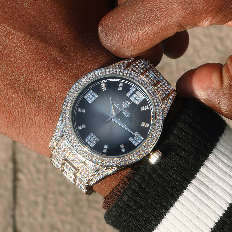 Iced Out Black Roman Numerals Dial Mens Wrist Watch With Bold Premium Edge - Image 4
