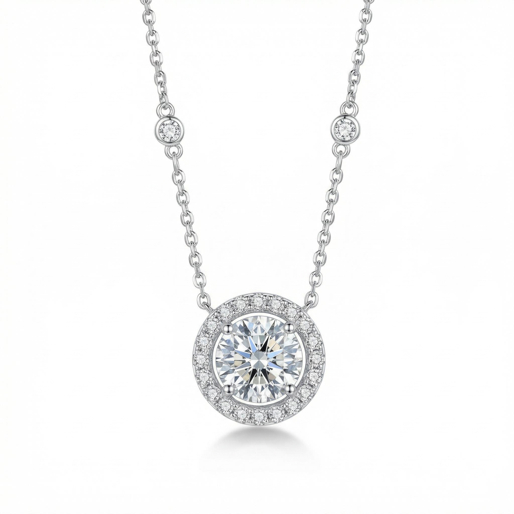 Bold 18 Dazzling Round Cut Halo Circle Pendant Necklace In Sterling Silver