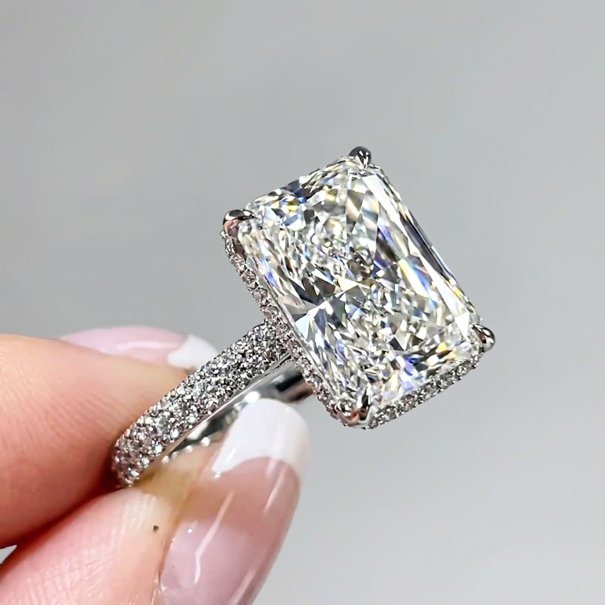Elegant Radiant Cut 925 Sterling Silver Engagement Ring With Silver Shine - Image 5