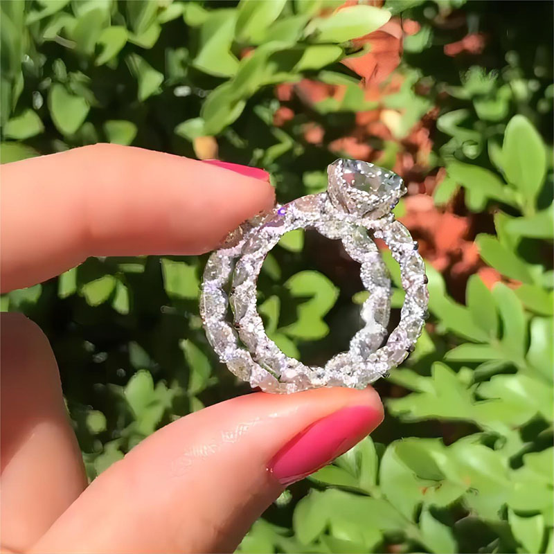 Brilliant Cut Wedding Ring Set Bold Statement Style With Street Luxury