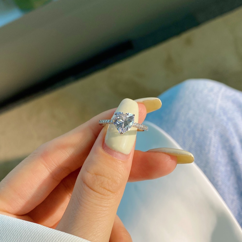 Heart Cut White/pink Stone Ring Bold Statement Style With Street Luxury - Image 3