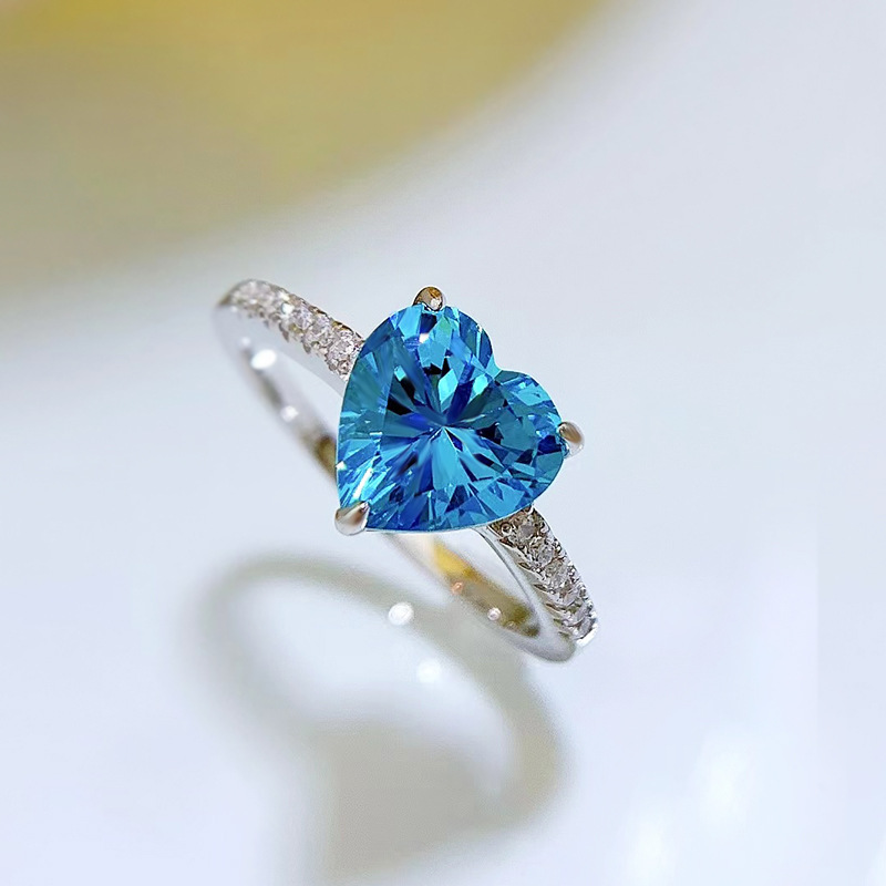 Heart Cut Aquamarine Stone Ring Bold Statement Style With Street Luxury - Image 4
