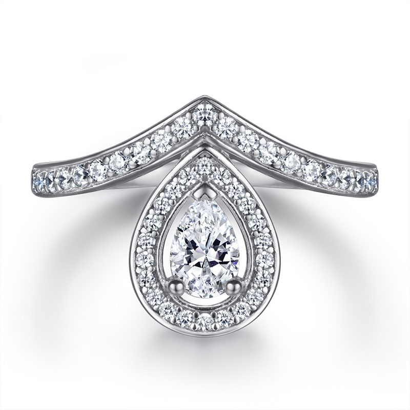 Pearl Crown Ring Set Bold Statement Style With Street Luxury - Image 9