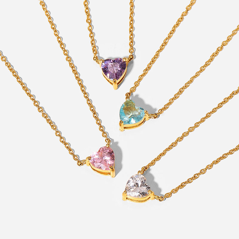 Heart Pendant Necklace Bold Statement Style With Street Luxury - Image 5