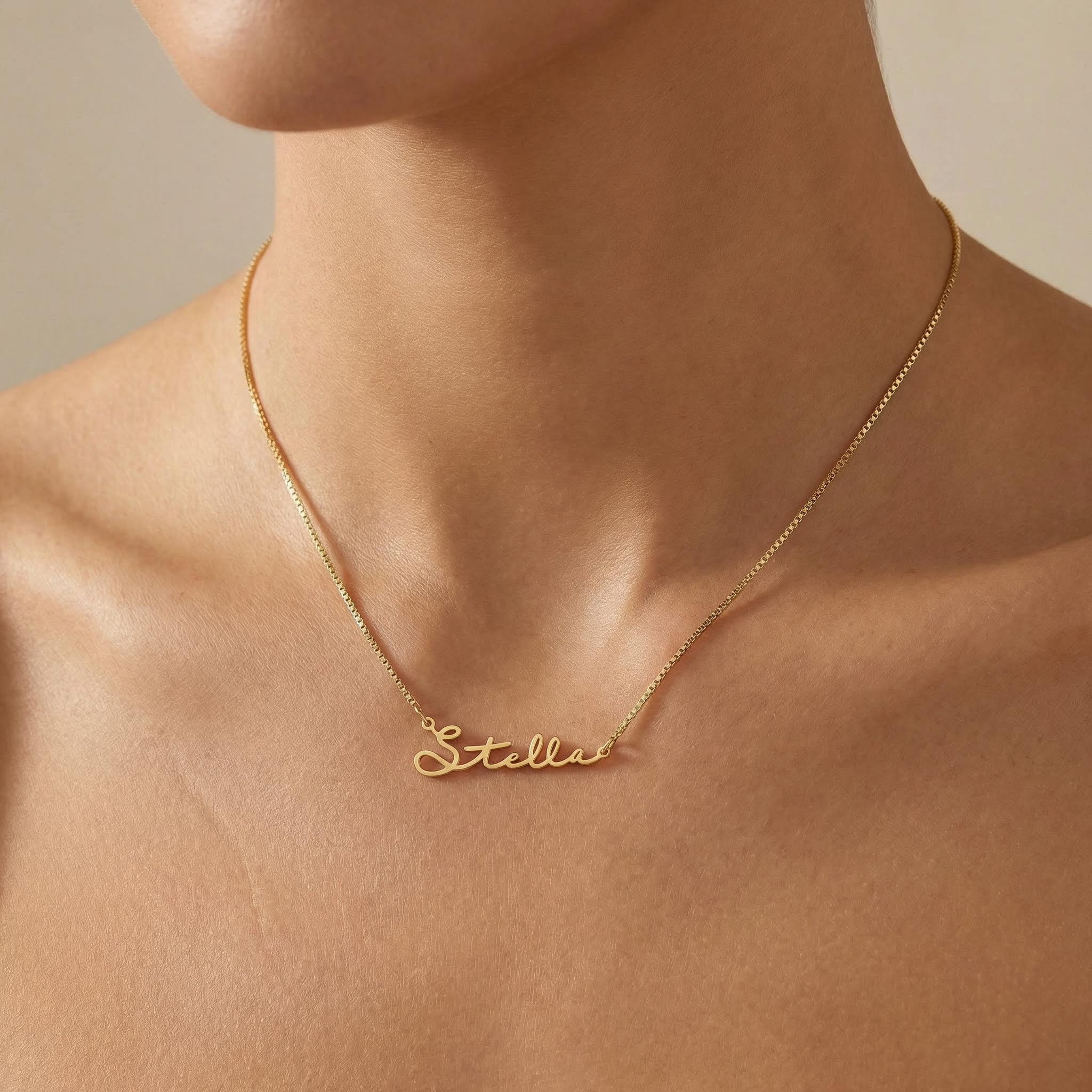 Custom Christmas Font Name Necklace Bold Statement Style With Street Luxury - Image 4