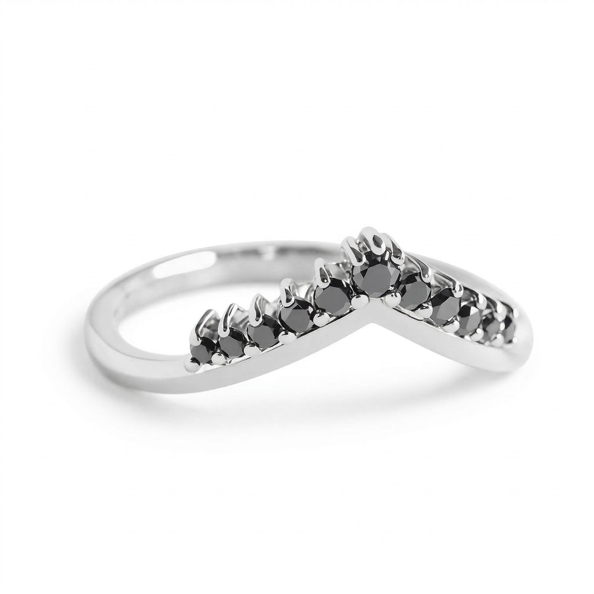 0.2ct V-shaped Round Cut Vvs Moissanite S925 Silver Wedding Band Iced Out - Image 3