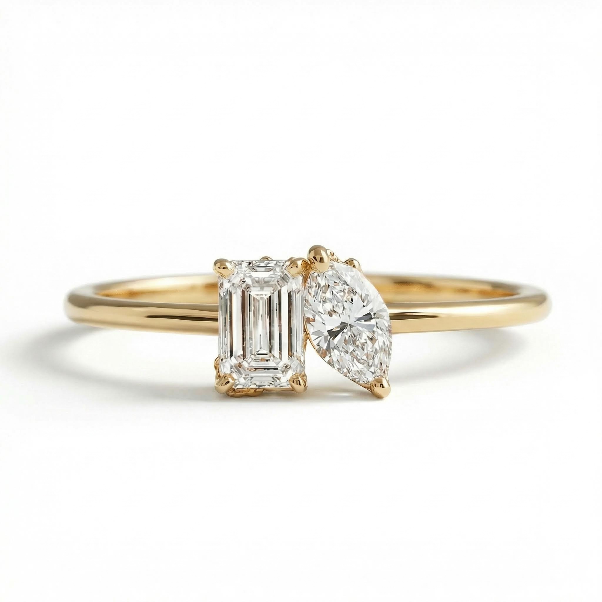 0.5ct Emerald & Marquise Cut Vvs Moissanite S925 Silver Engagement Ring