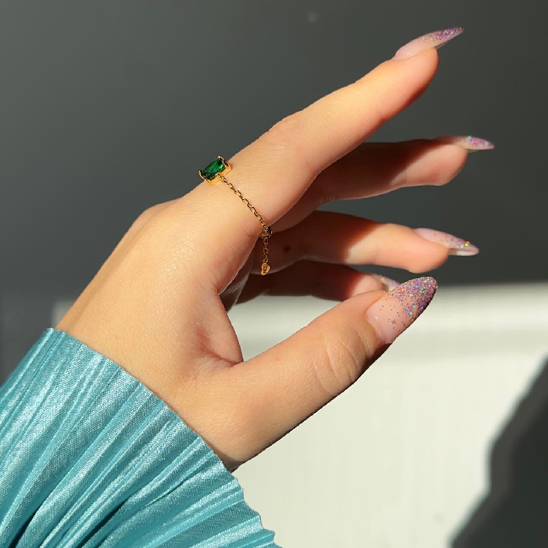 Solitaire Baguette Cut Adjustable Chain Ring Gold With Street Luxury Shine - Image 5