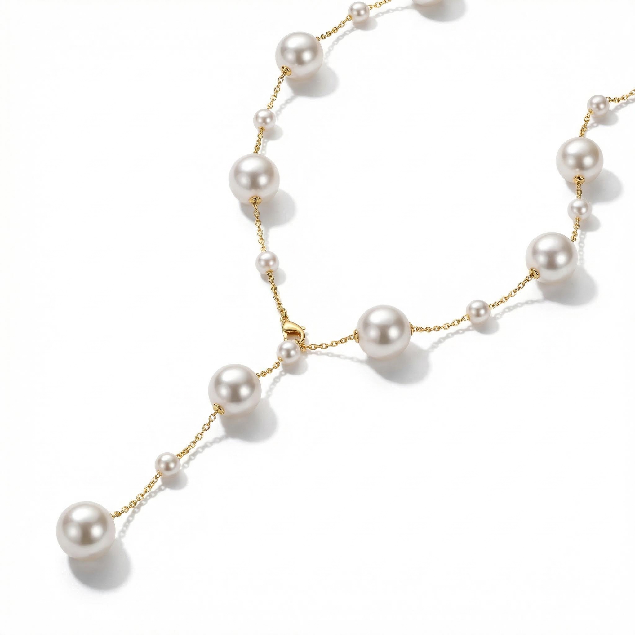 Baroque Style Pearl Necklace In 18k Gold With Street Luxury Shine - Image 4