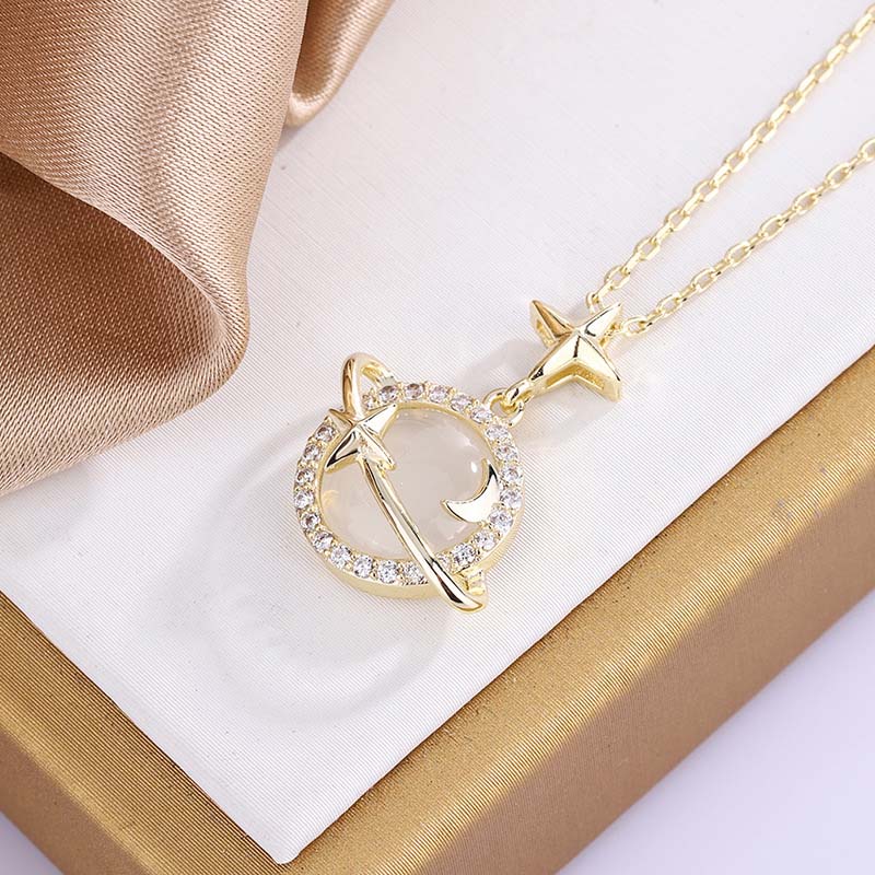 Planet Star Chalcedony Necklace Bold Statement Style With Street Luxury - Image 3