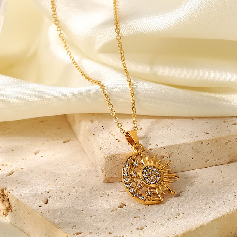 Sun Moon Star Pendant Necklace Bold Statement Style With Street Luxury - Image 8