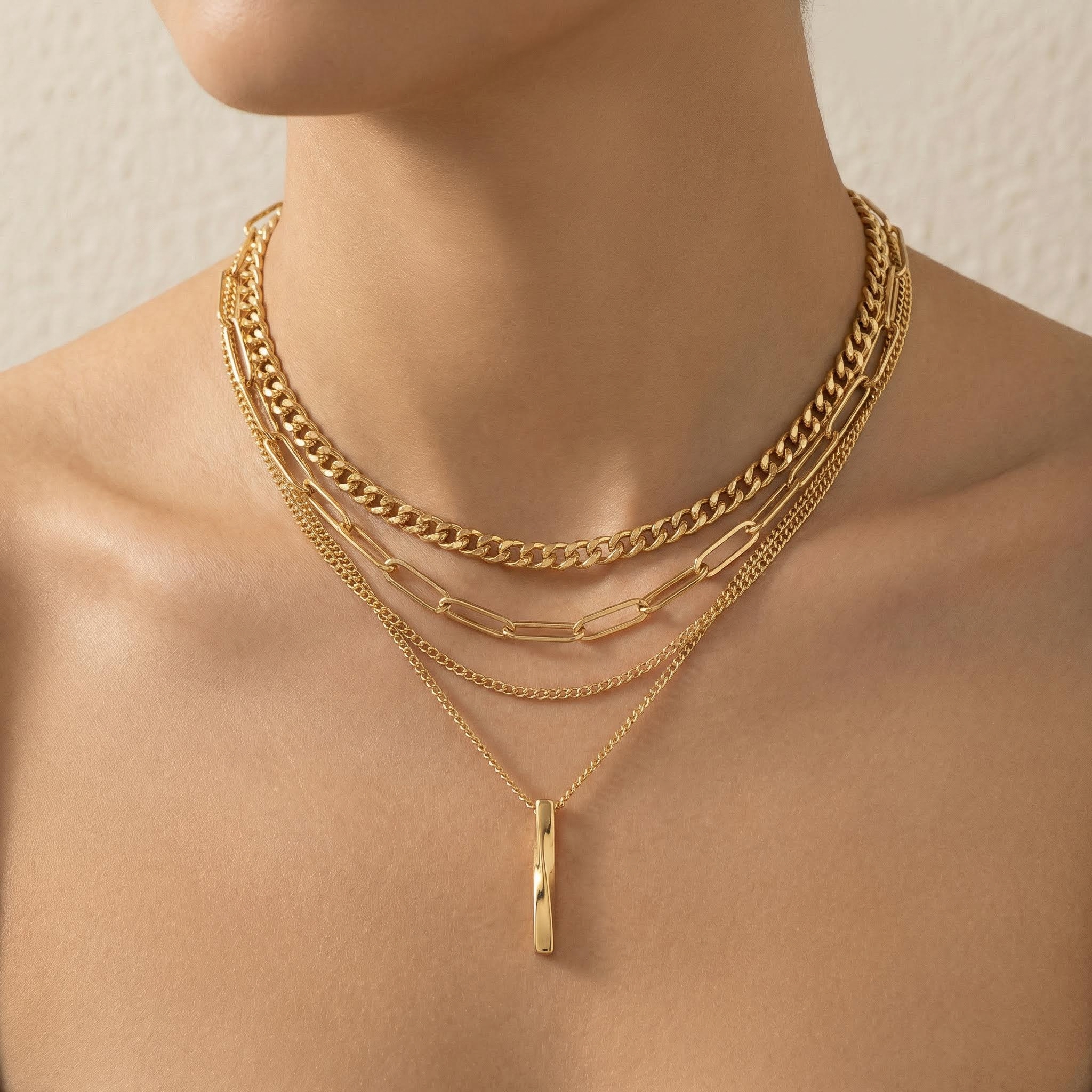 Twisted Rectangular Pendant Multilayer Chain Necklace Gold - Image 5