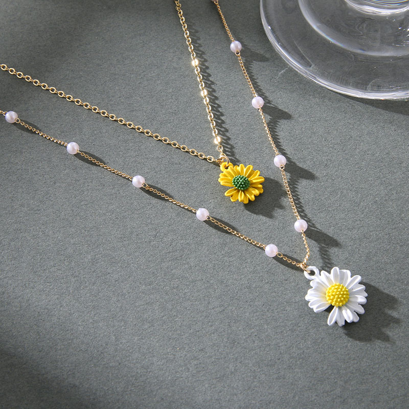 Daisy Pearl Beaded Chain Layered Necklace Gold With Street Luxury Shine - Image 4