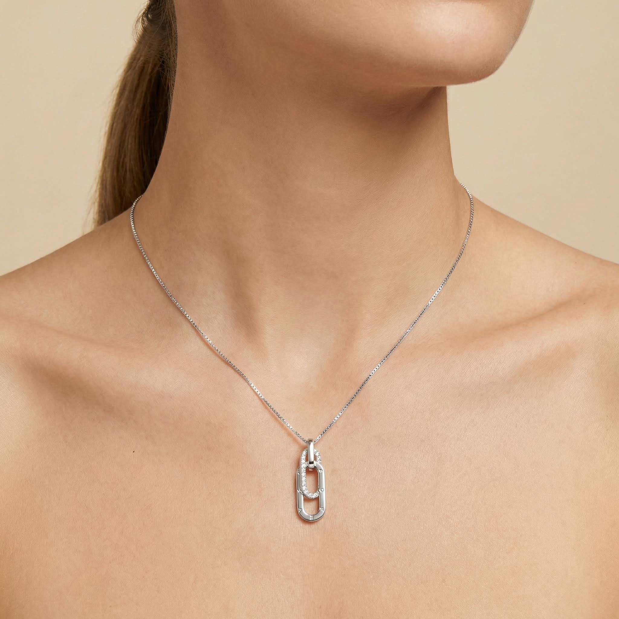 You Will Be One Of The Most Beautiful Chapters Circle Necklace Gold - Image 4