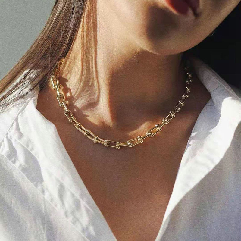 Gold Horseshoe Chain Necklace Gold With Bold Statement Appeal - Image 3