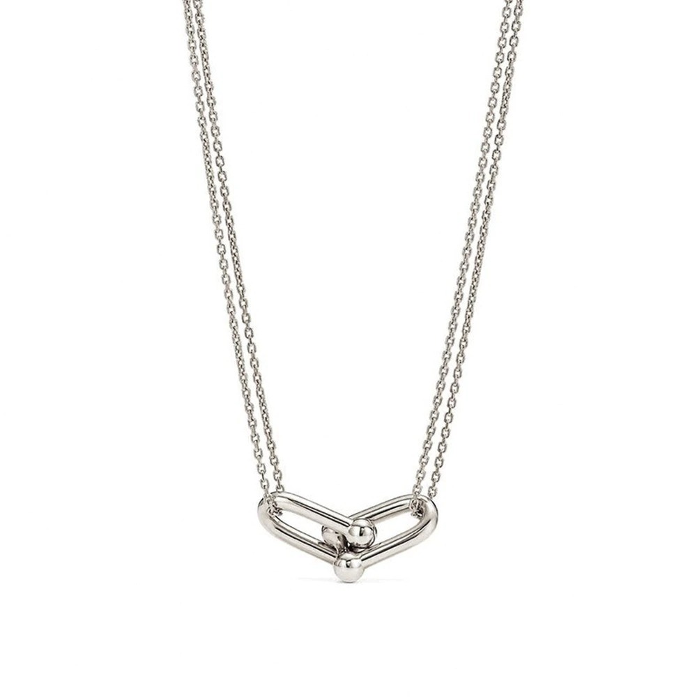U-shaped Horseshoe Buckle Necklace Bold Statement Style With Street Luxury - Image 5