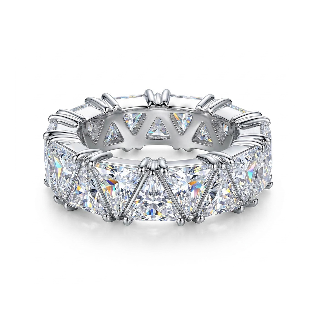 Iced Out Triangle Cut Ring Gold With Street Luxury Shine - Image 4