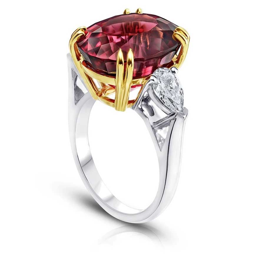 4.25 Ct Ruby Oval Cut 3-stone Ring In White Gold With Street Luxury Shine - Image 3