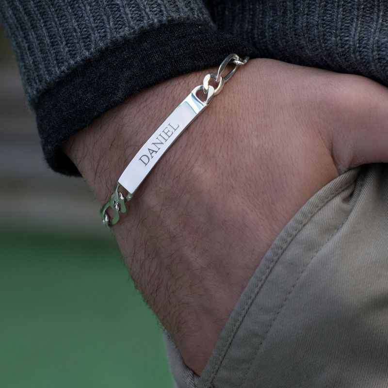 Men's Personalized Engraved Figaro Chain Id Bracelet Silver