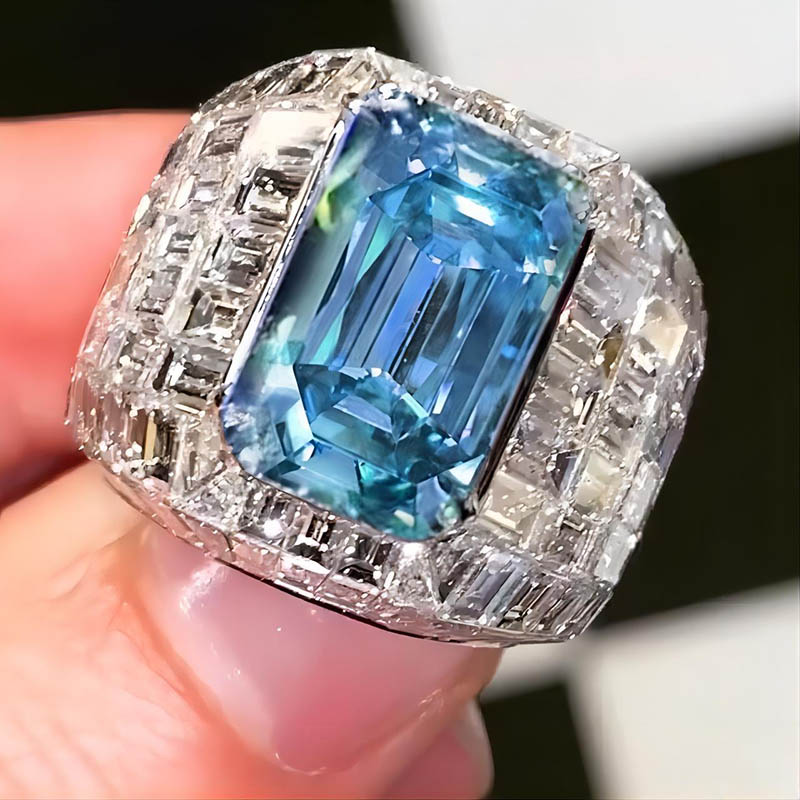 4.5 Ct Emerald & Baguette Cut Ring Bold Statement Style With Street Luxury - Image 6
